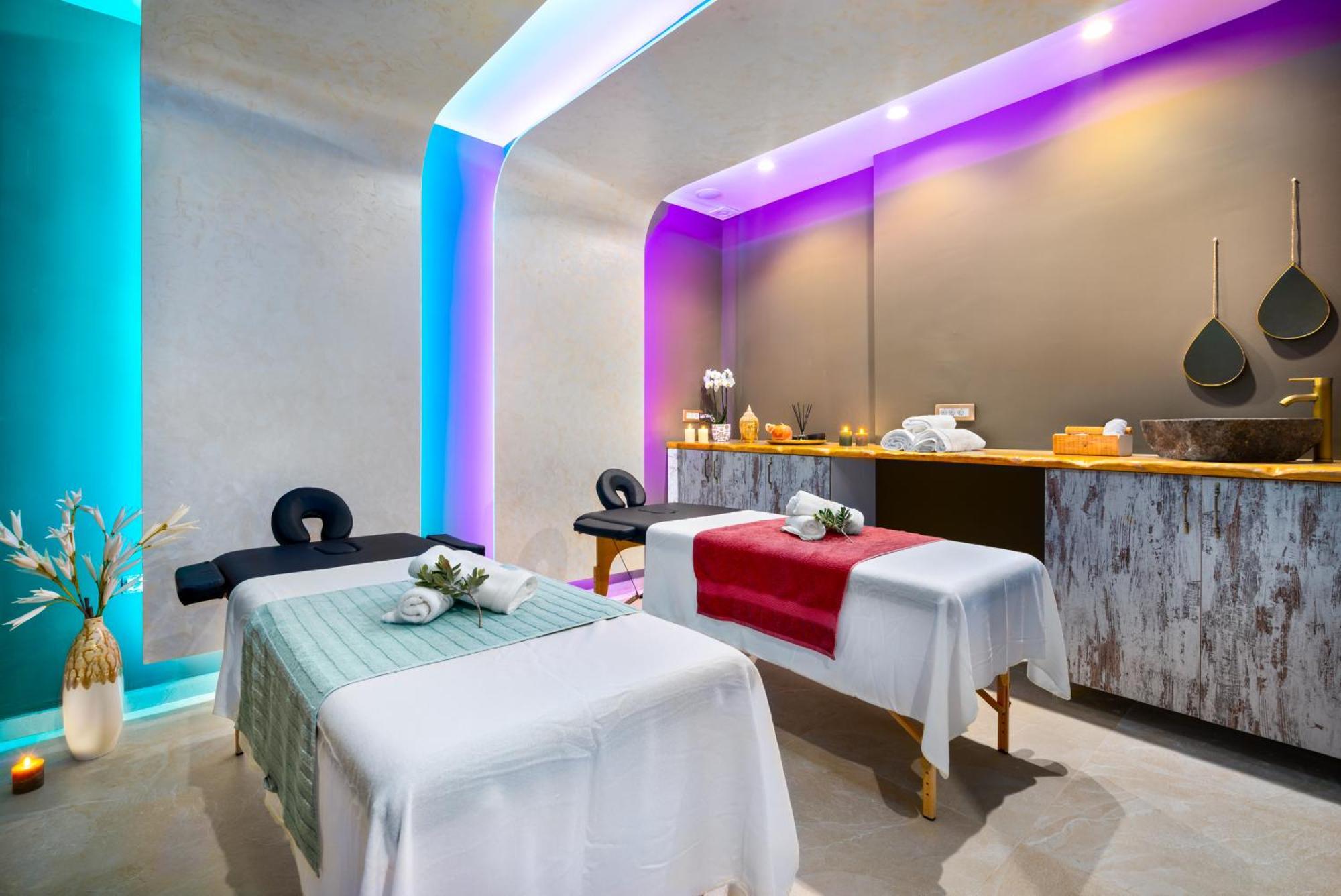 Electra Suites & Spa Perivolos  Exterior photo
